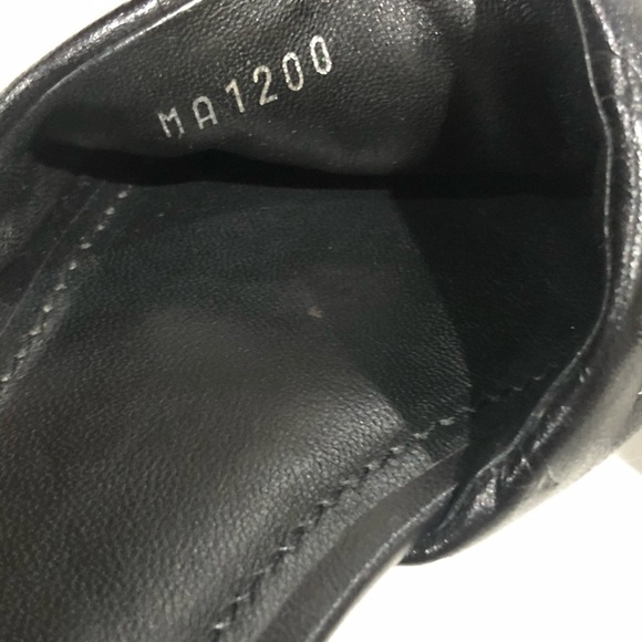 Authentic Louis Vuitton Monogram Leather Revival Flat Slide Mules 38 - Picture 9 of 13